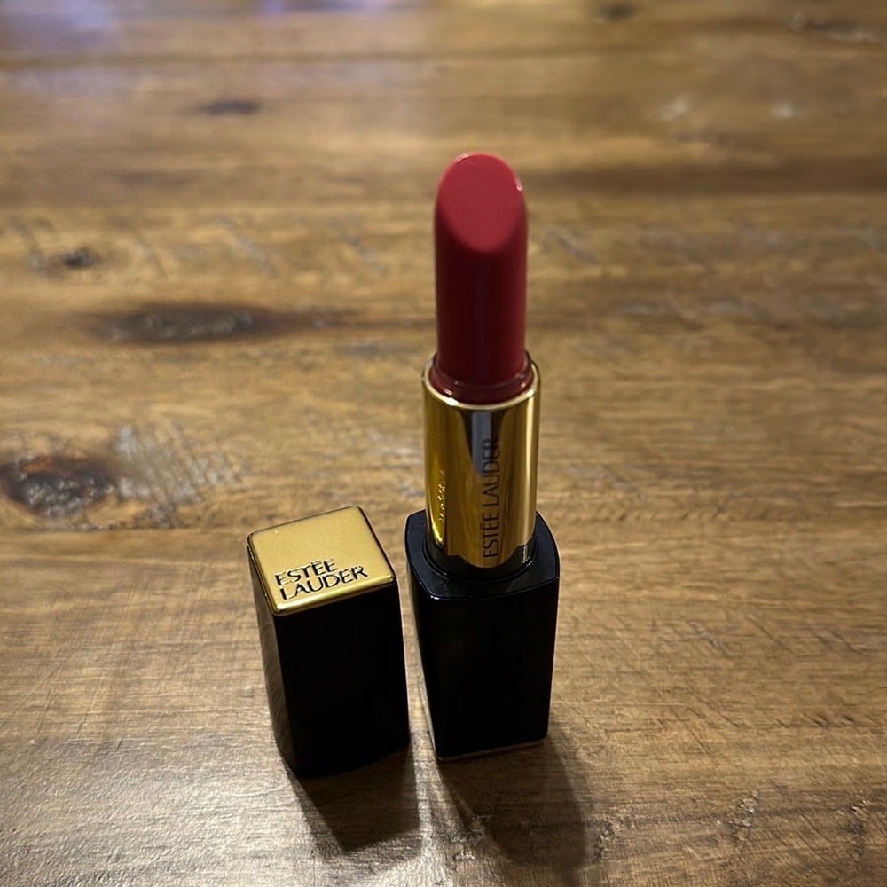 Estee Lauder Pure Color Envy Rouge Sculpting Lipstick 260 Eccentric NIB!
